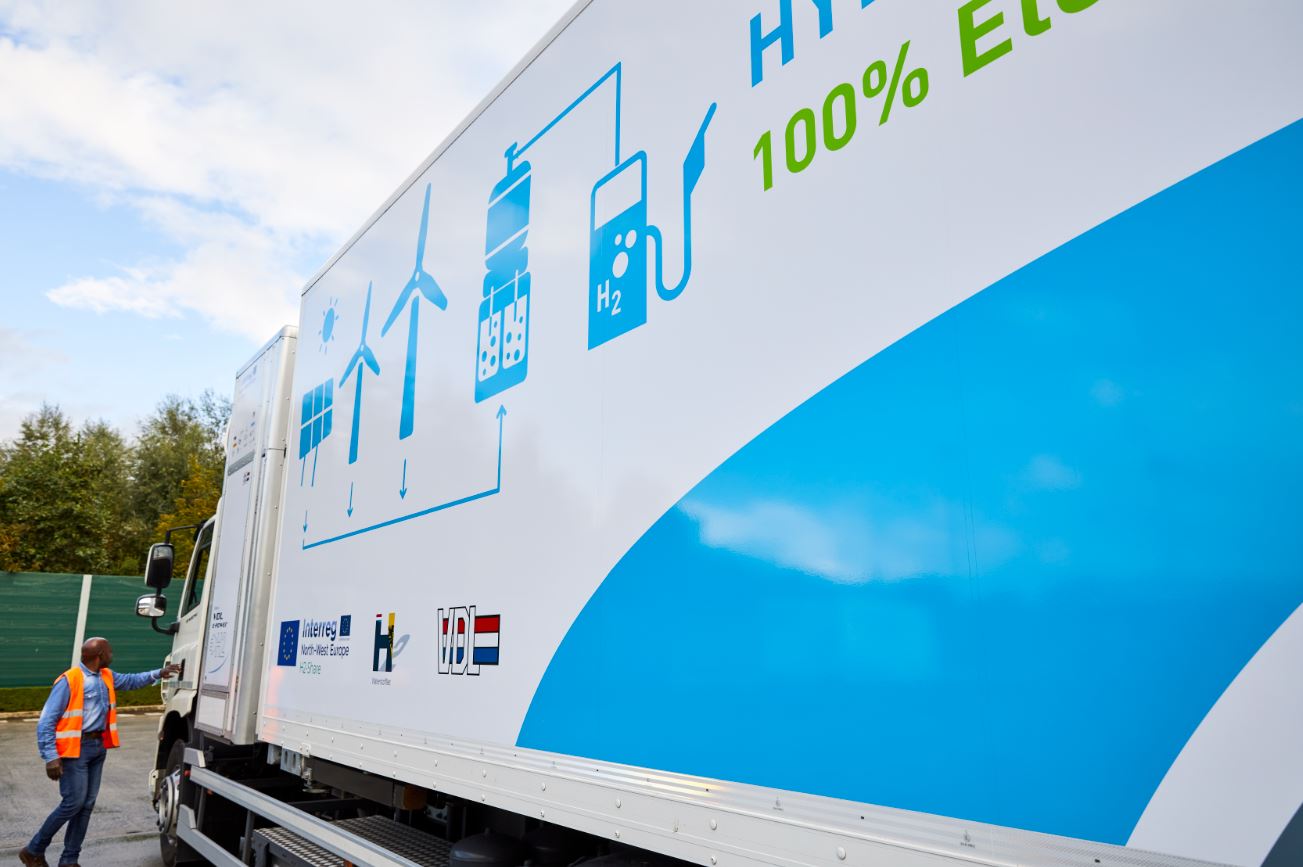 Colruyt-Group-H2-Share-hydrogen-truck-1.jpg