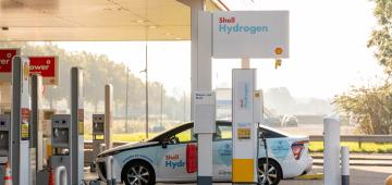 Shell opens first hydrogen refuelling station of H2Benelux in Amsterdam