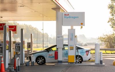 Shell opens first hydrogen refuelling station of H2Benelux in Amsterdam