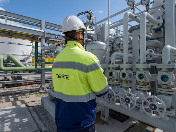 Green hydrogen breakthrough at Rotterdam refinery