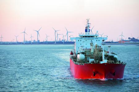 Study Hydrogen Import coalition confirms: Shipping wind and solar to Europe is feasible from 2030!