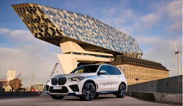 BMW iX5 Hydrogen pilot fleet launched in Antwerp