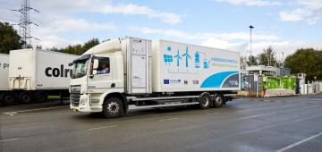 Colruyt Group tests 27 tonne 'H2-Share' hydrogen truck in Belgium and France