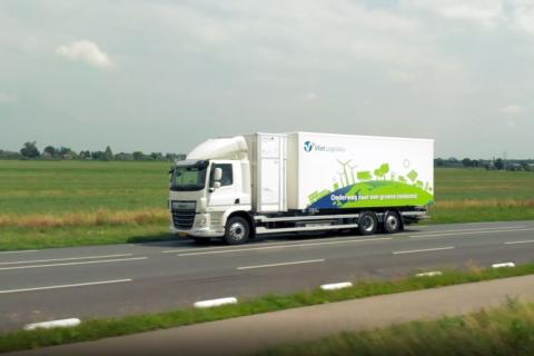 Building and demonstration of a 27 ton truck on hydrogen