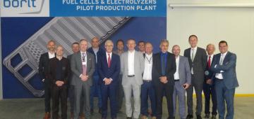 Minister-president Geert Bourgeois bezoekt 2 Vlaamse topbedrijven op vlak van waterstof 'Hydrogenics' en 'Borit'
