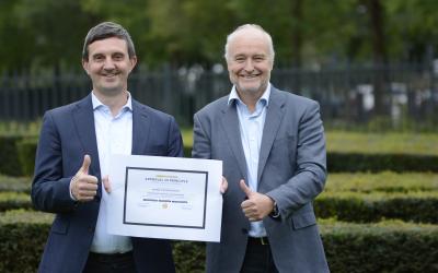 Green light for standardised hydrogen swappable containers for inland shipping
