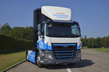 VDL Groep reveals fuel cell truck for Toyota’s European logistics