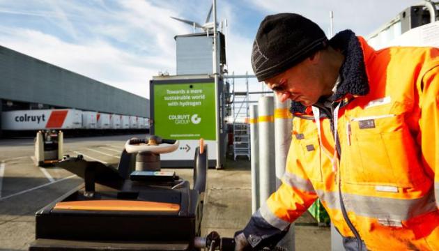 Demonstratie heftrucks op waterstof