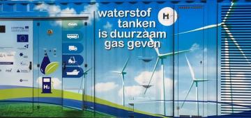 WaterstofNet presenteert nieuw mobiel waterstofvulpunt op NVRD Jaarcongres
