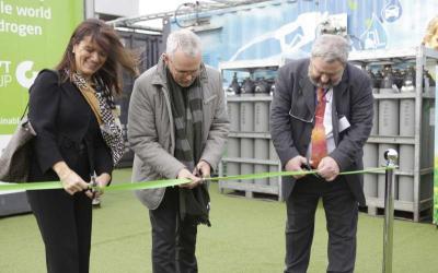 Officiële opening uitbreiding waterstoftankstation WaterstofNet bij Colruyt Group - 9 maart 2016